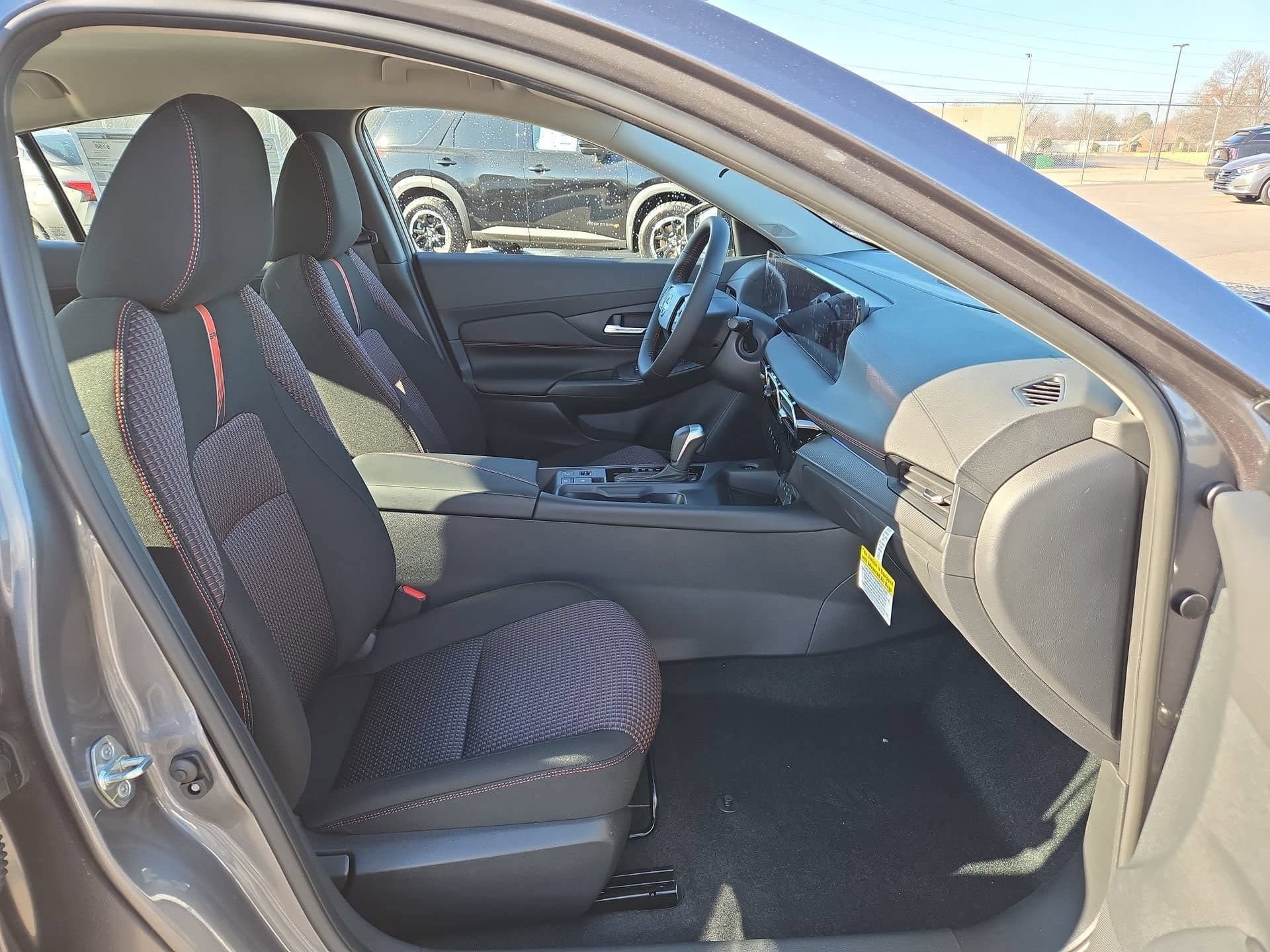 New 2026 Nissan Sentra SR w/ Floor Mat Package FWD image 15