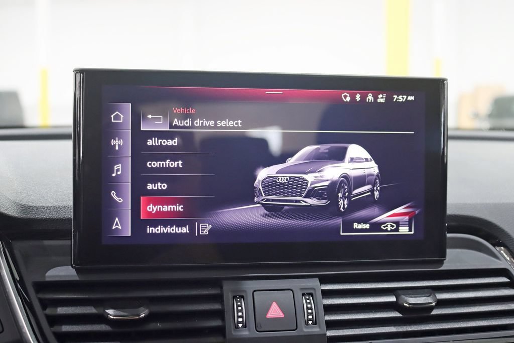 Used 2023 Audi SQ5 Prestige w/ Prestige Package AWD/4WD image 23