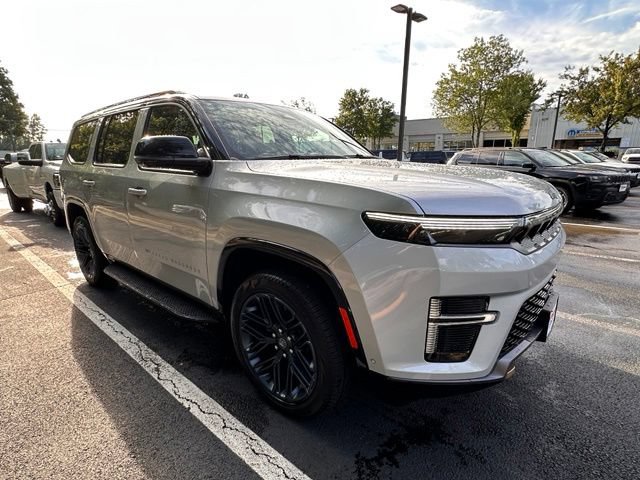 New 2026 Jeep Grand Wagoneer 4WD image 8