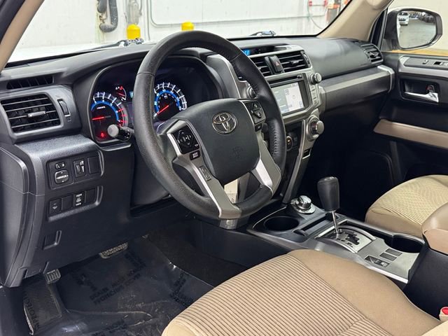 Used 2019 Toyota 4Runner SR5 AWD/4WD image 23