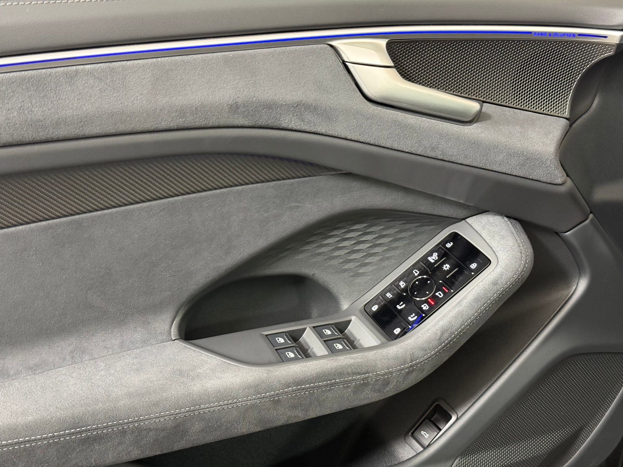 New 2026 Audi A6 Prestige image 14