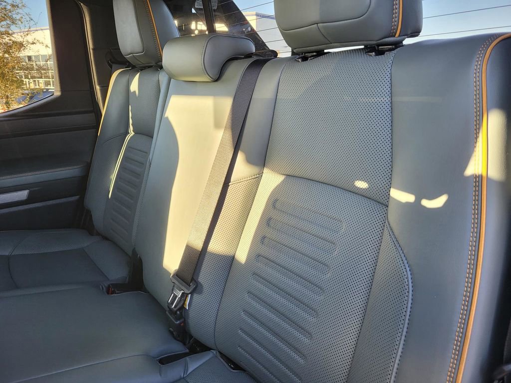 Used 2025 Toyota Tacoma 4x4 Double Cab Hybrid image 15