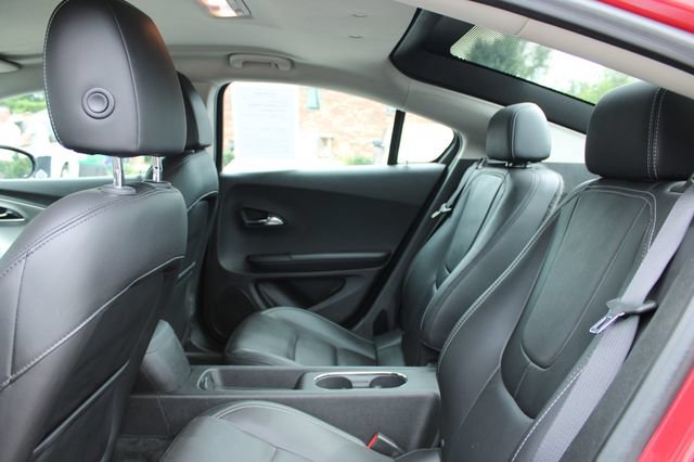 Used 2012 Chevrolet Volt Premium w/ Premium Trim Package FWD image 29