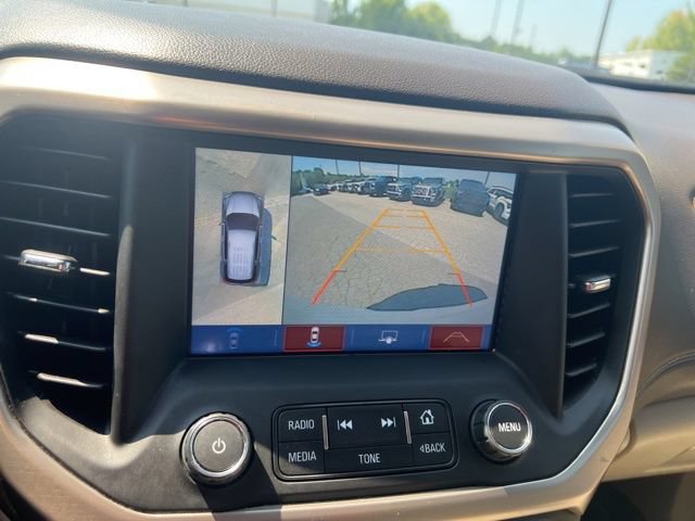 Used 2018 GMC Acadia Denali w/ Technology Package FWD image 10