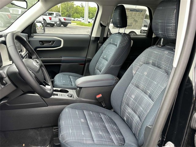 New 2025 Ford Bronco Sport Heritage w/ Convenience Package image 17