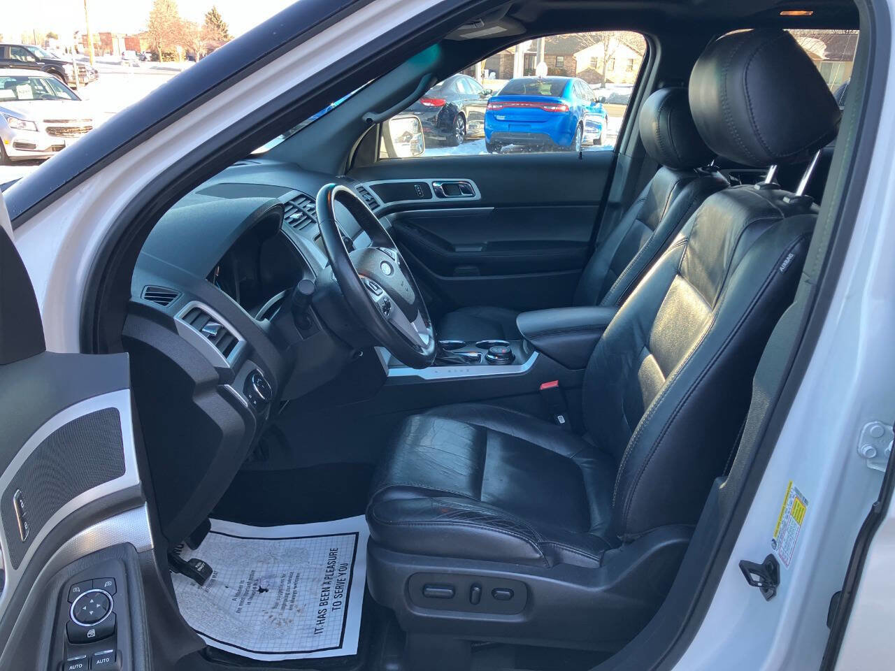 Used 2013 Ford Explorer XLT image 10