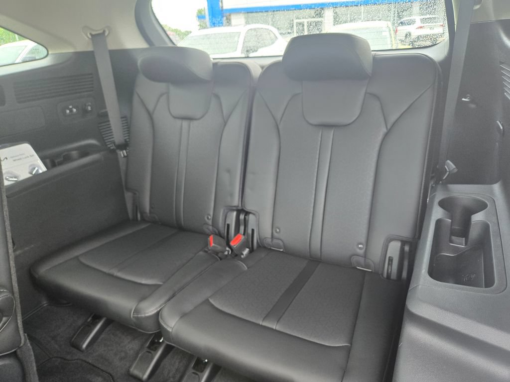 Used 2023 Kia Sorento EX FWD image 9
