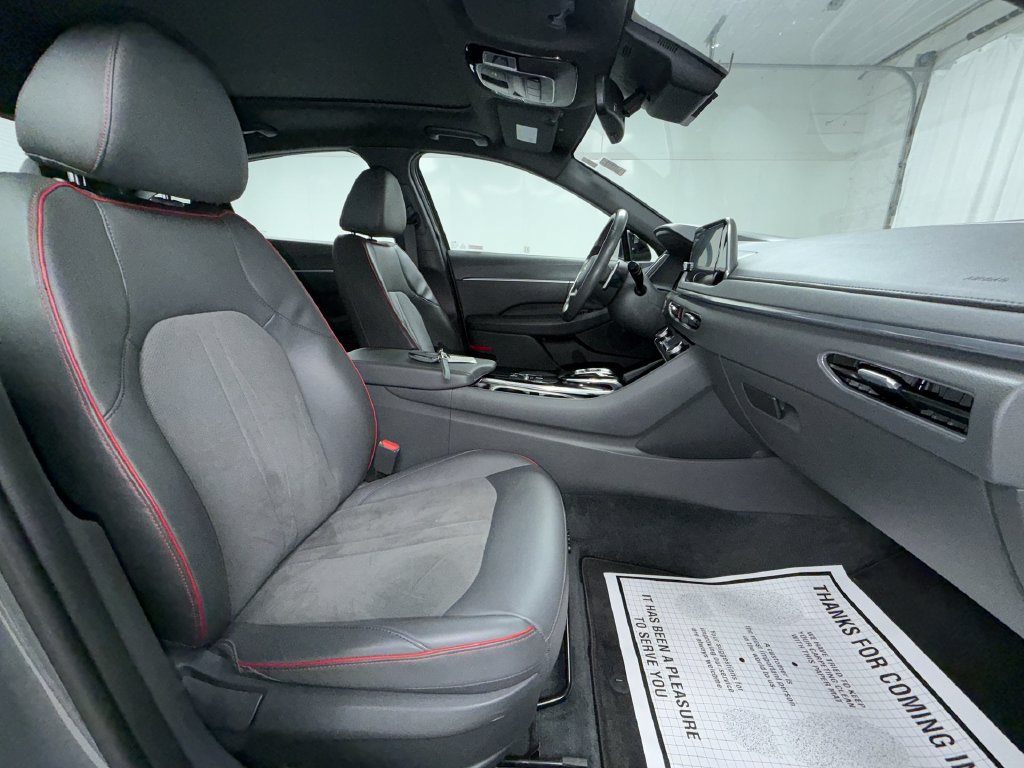 Used 2020 Hyundai Sonata SEL Plus w/ Tech Package FWD image 17