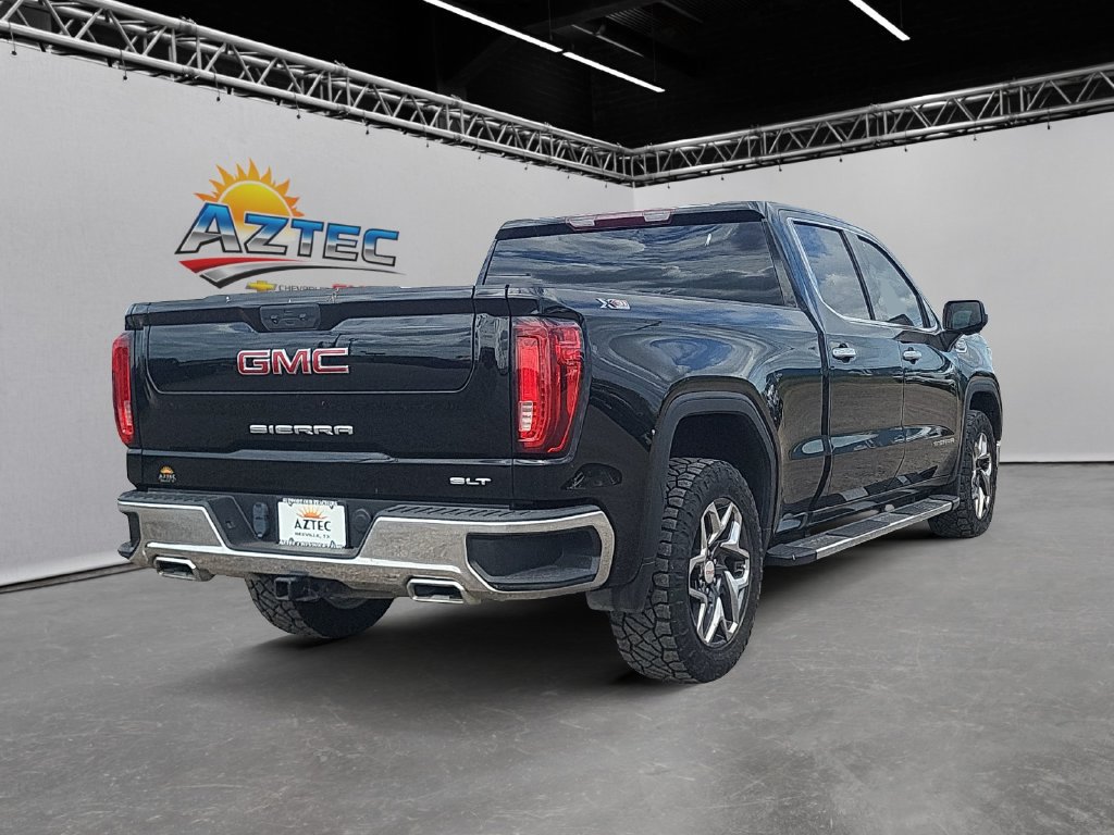 Used 2023 GMC Sierra 1500 SLT AWD/4WD image 5