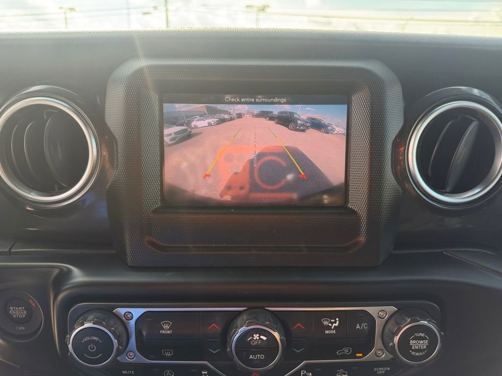 Used 2021 Jeep Wrangler Unlimited Sahara image 21