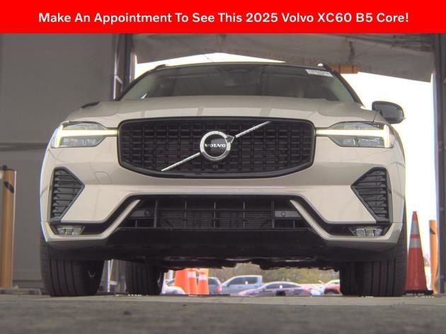 Used 2025 Volvo XC60 B5 Core image 2
