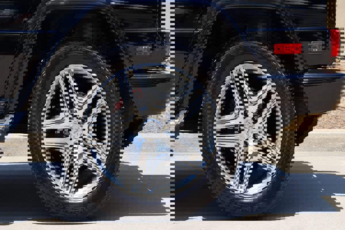 Used 2015 Mercedes-Benz G 63 AMG 4MATIC w/ PA6 Package image 52