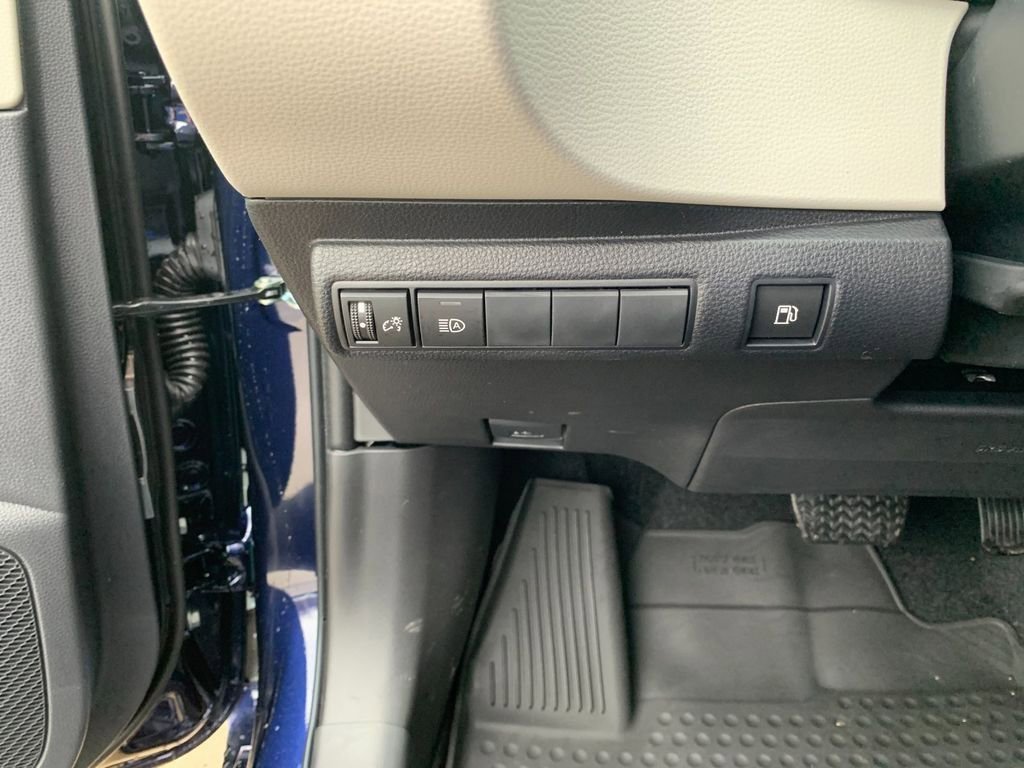 New 2026 Toyota Corolla LE image 30