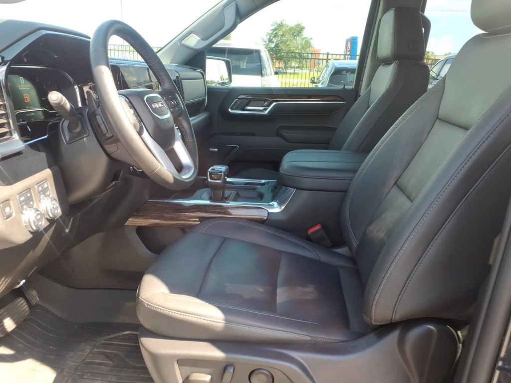 Used 2024 GMC Sierra 1500 Elevation w/ Elevation Premium Package AWD/4WD image 24