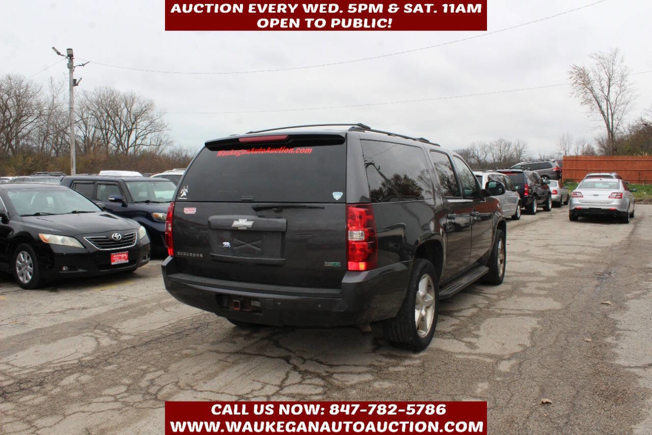 Used 2010 Chevrolet Suburban LT w/ Luxury Package image 4