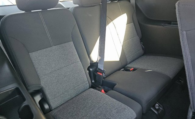 Used 2025 GMC Acadia Elevation image 11