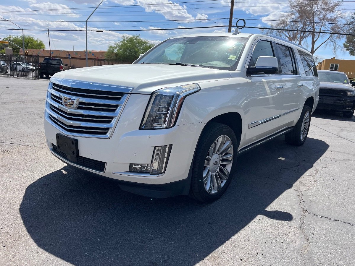 Used 2015 Cadillac Escalade ESV Platinum AWD/4WD image 7