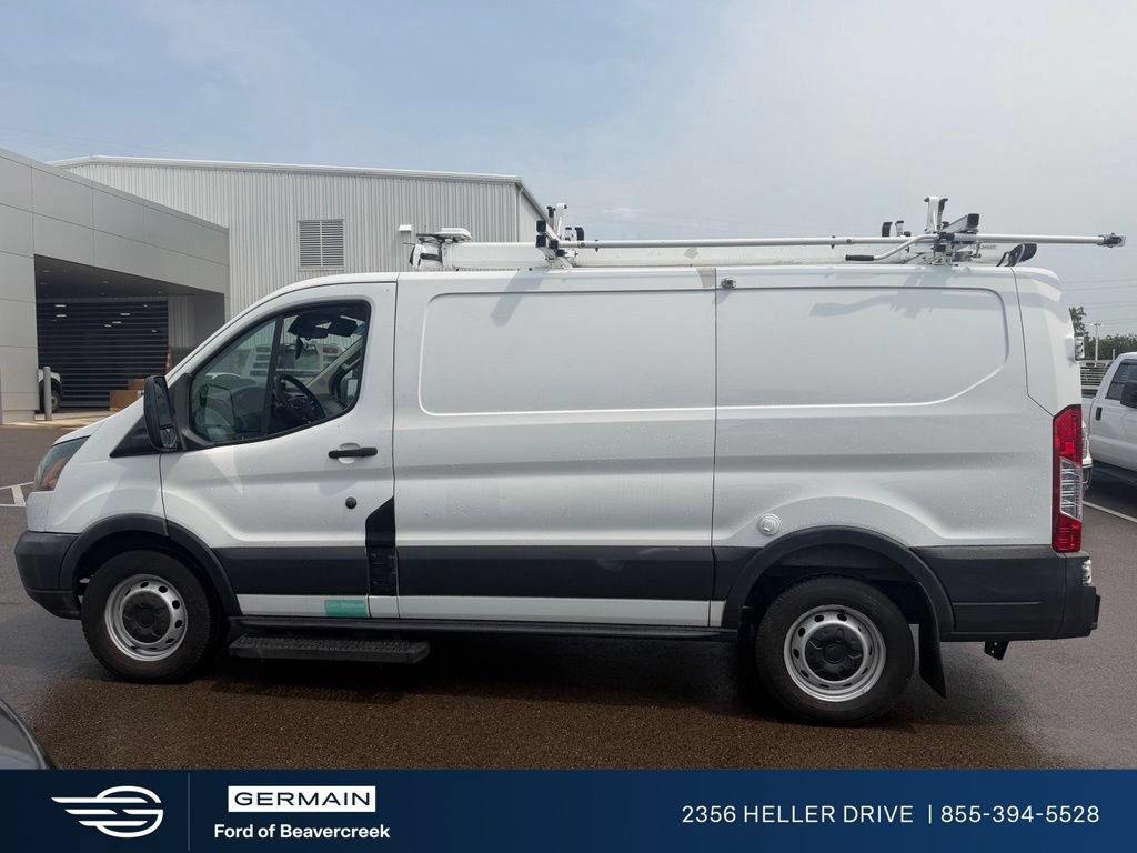 Used 2016 Ford Transit 250 130 Low Roof RWD image 5