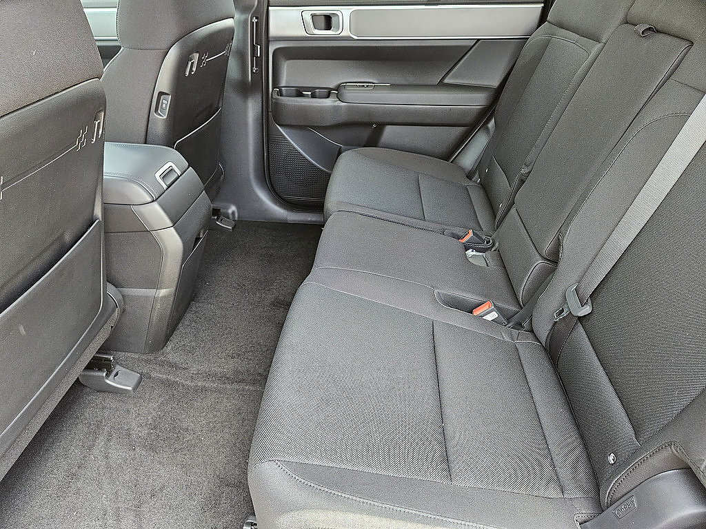 New 2026 Hyundai Santa Fe SE FWD image 30