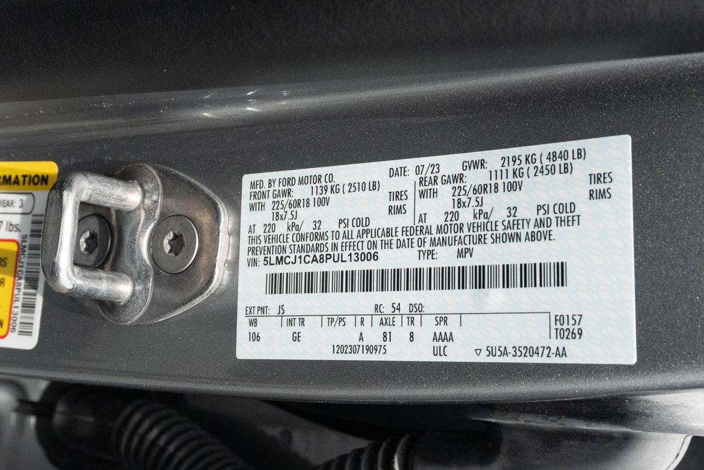 Used 2023 Lincoln Corsair FWD w/ Equipment Group 101A image 32