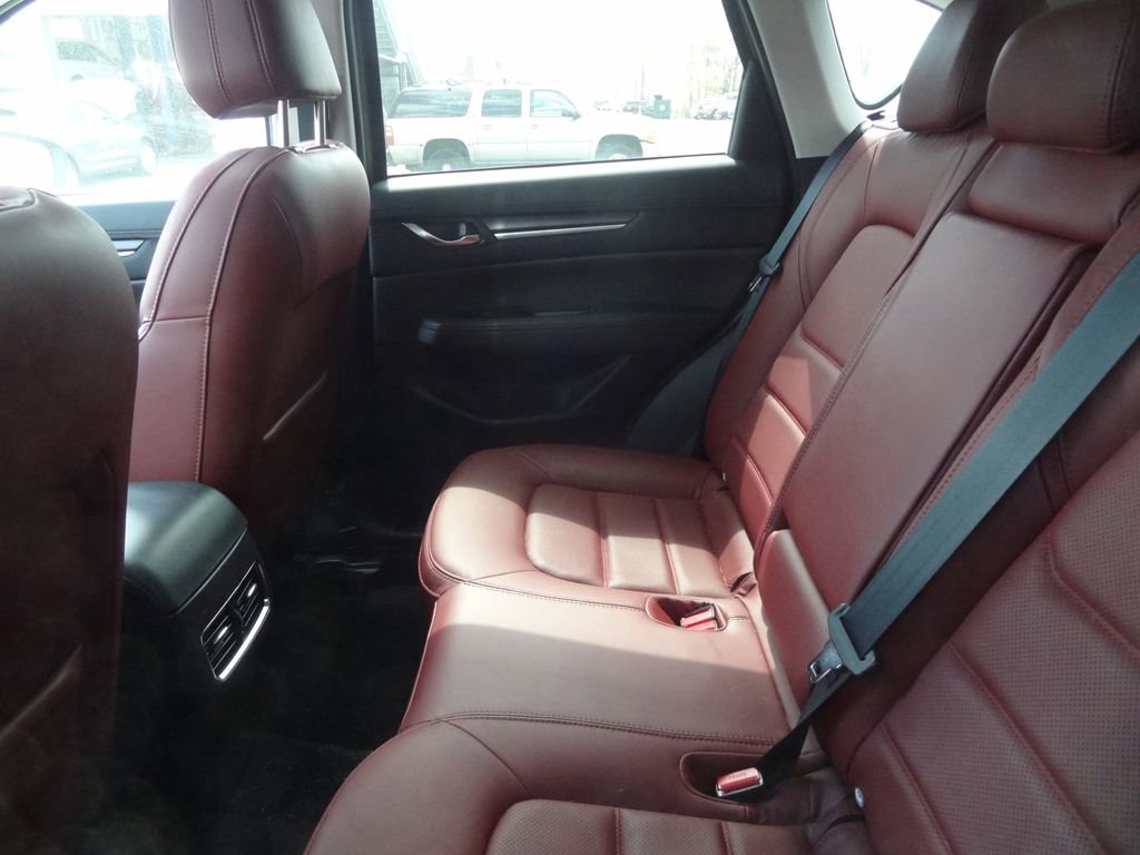 Used 2023 MAZDA CX-5 Carbon Edition image 10