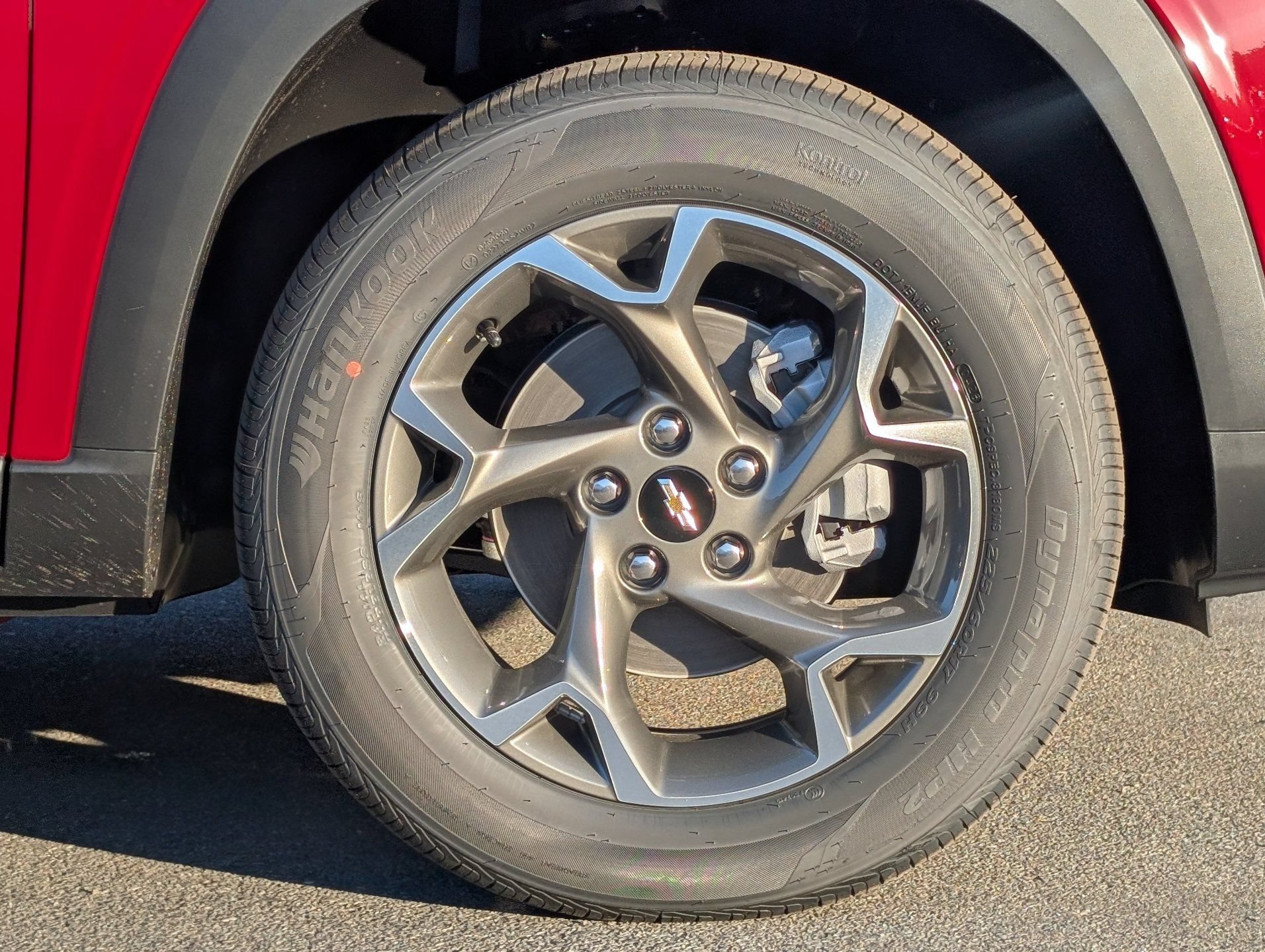 New 2026 Chevrolet Trax LT FWD image 6