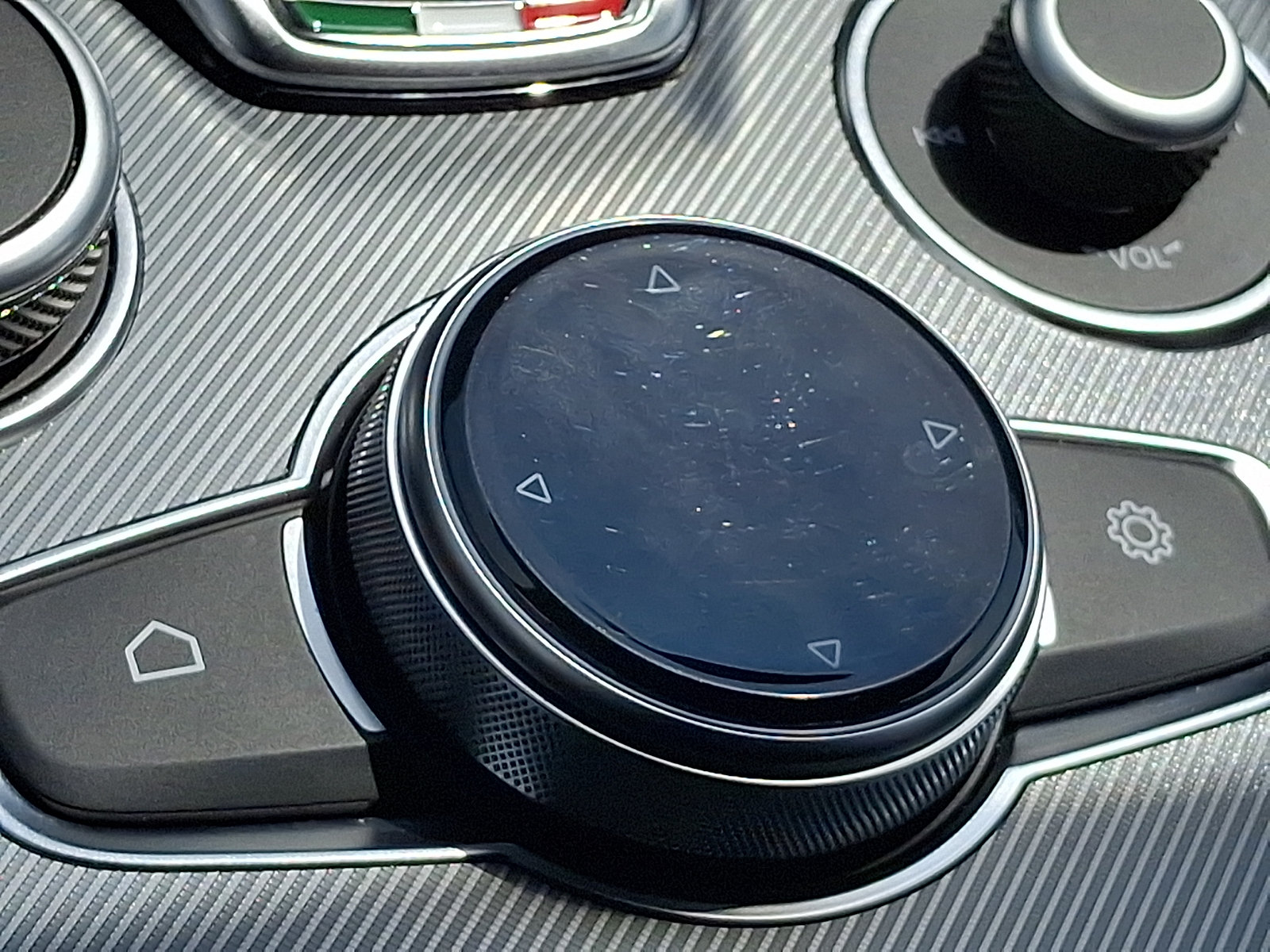 New 2025 Alfa Romeo Stelvio Sprint AWD/4WD image 20