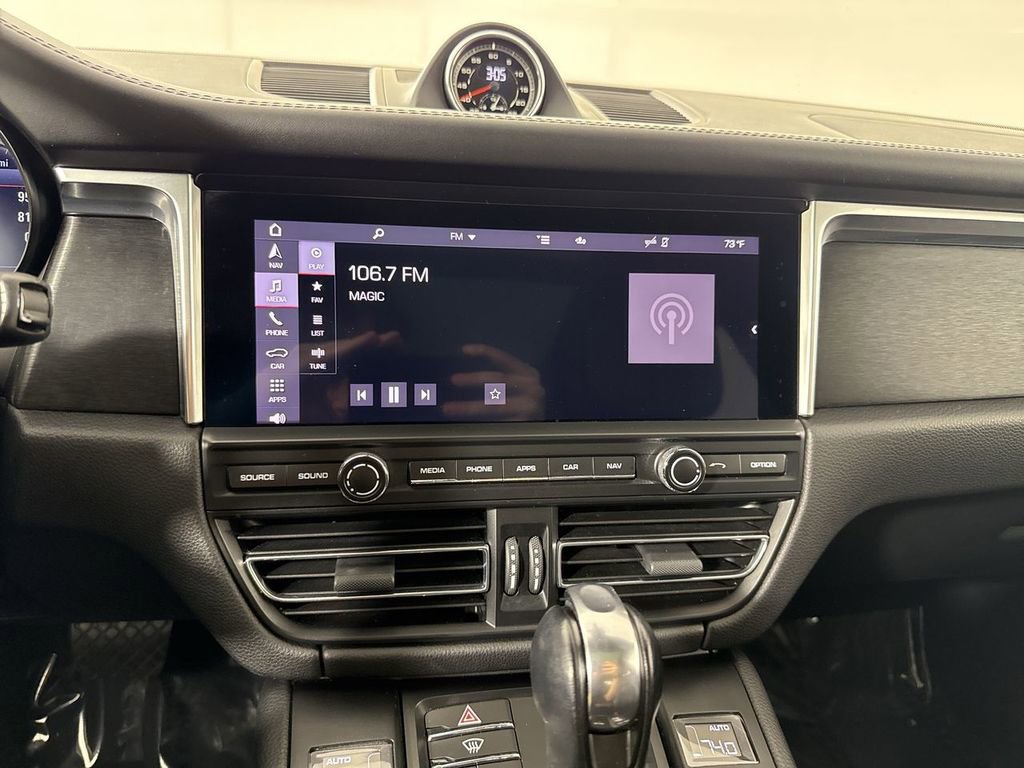 Certified 2020 Porsche Macan GTS AWD/4WD image 28