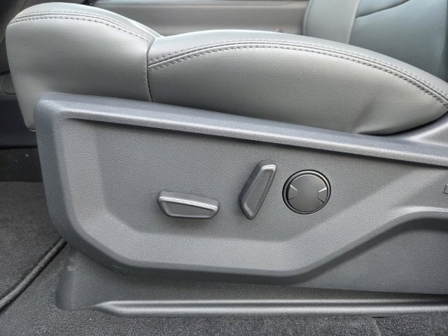 New 2027 Ford Expedition Active RWD image 24