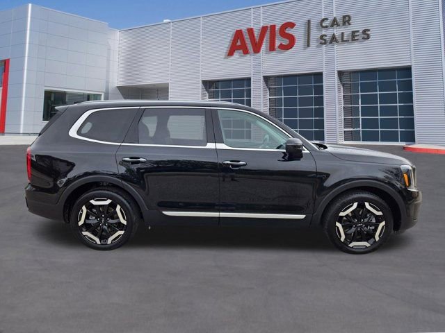 Used 2025 Kia Telluride S image 5