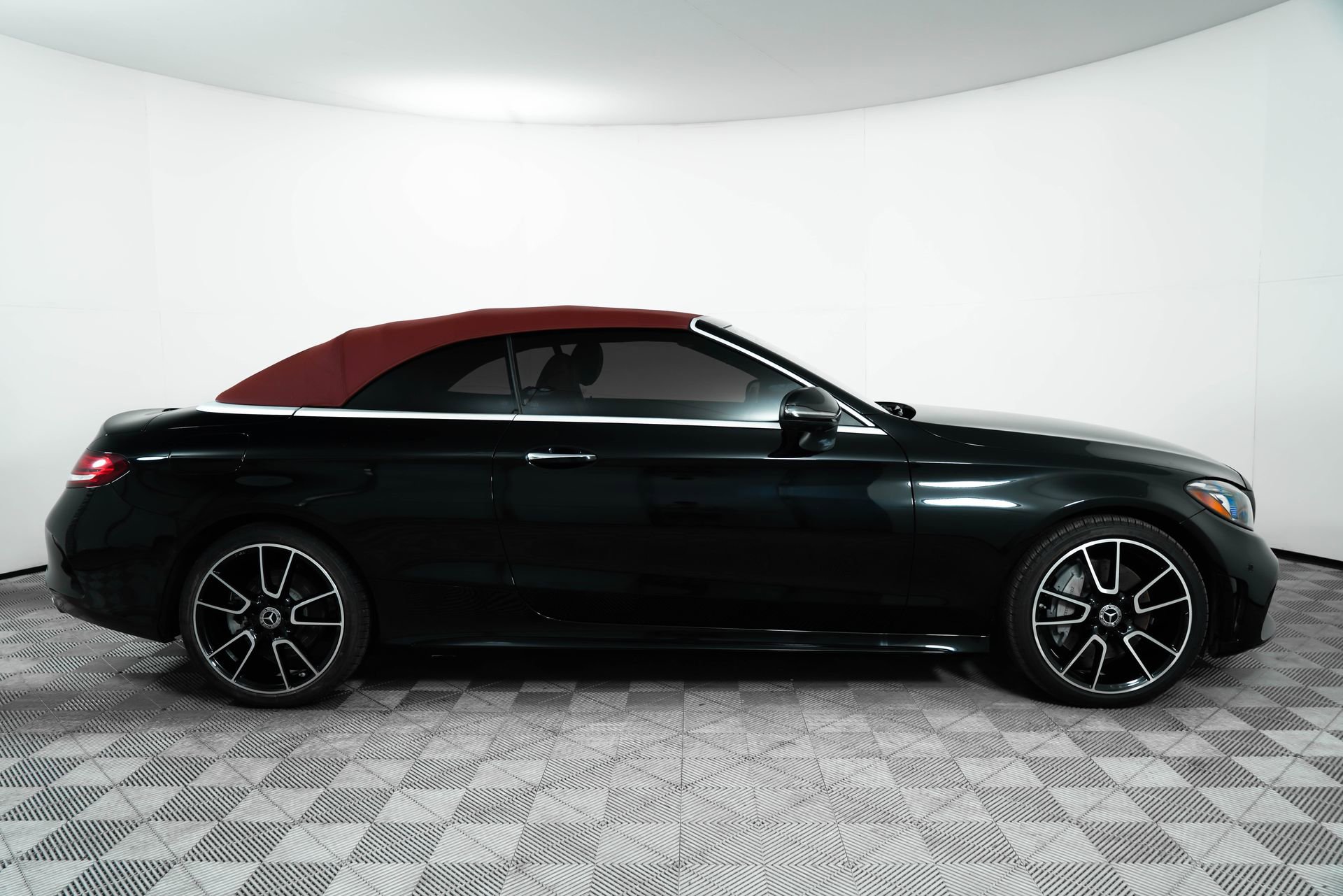 Used 2022 Mercedes-Benz C 300 Cabriolet image 10