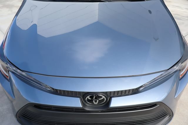 Used 2025 Toyota Corolla LE FWD image 16