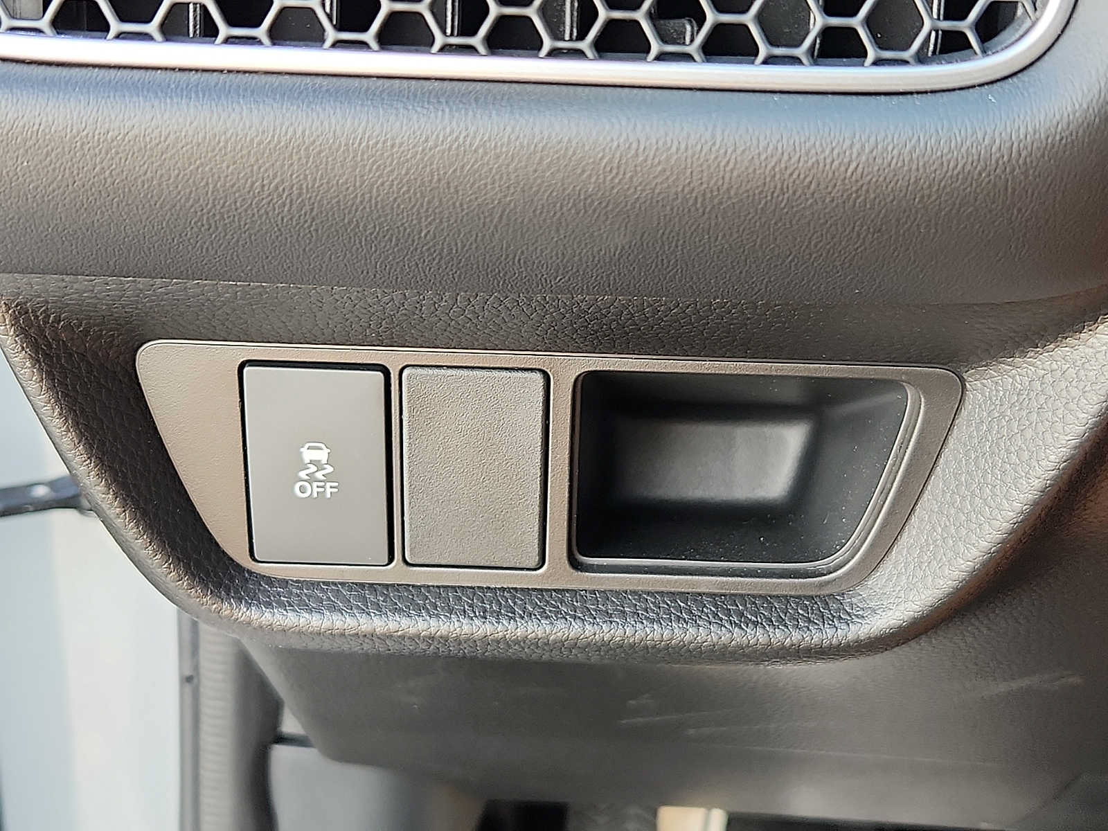 Used 2026 Honda HR-V EX-L image 26