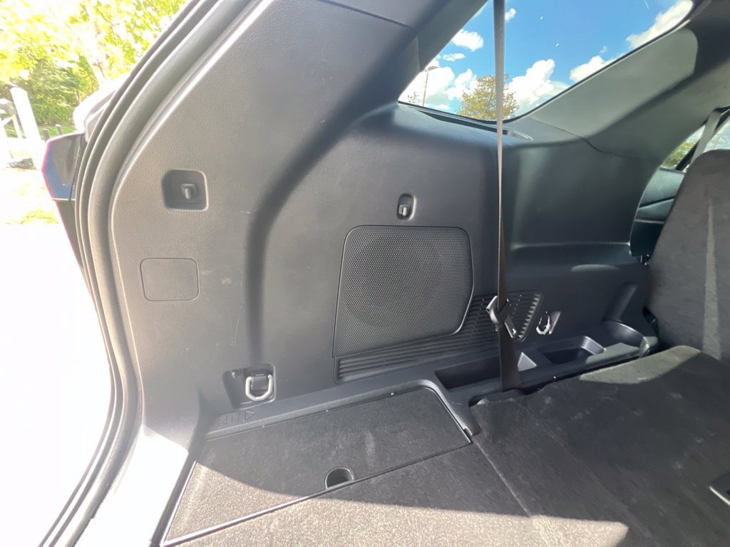 Used 2025 Ford Explorer ST AWD/4WD image 16