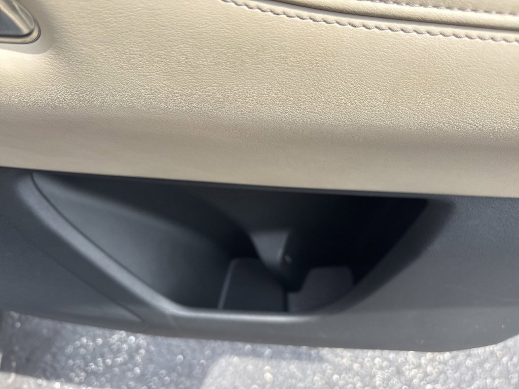 Used 2023 INFINITI QX60 Sensory w/ Cargo Package image 62