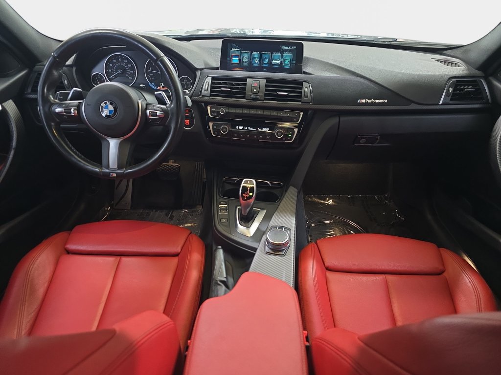 Used 2017 BMW 330i Sedan RWD image 12