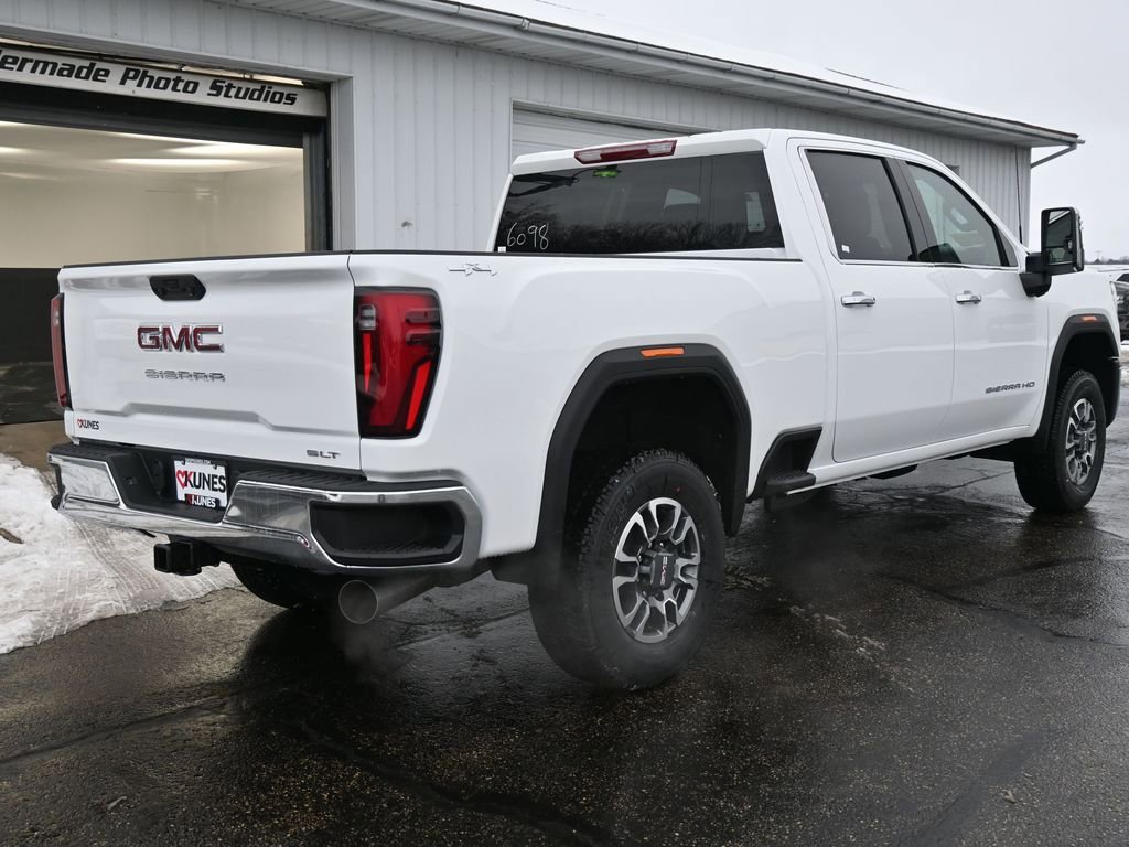 New 2026 GMC Sierra 3500 SLT image 5
