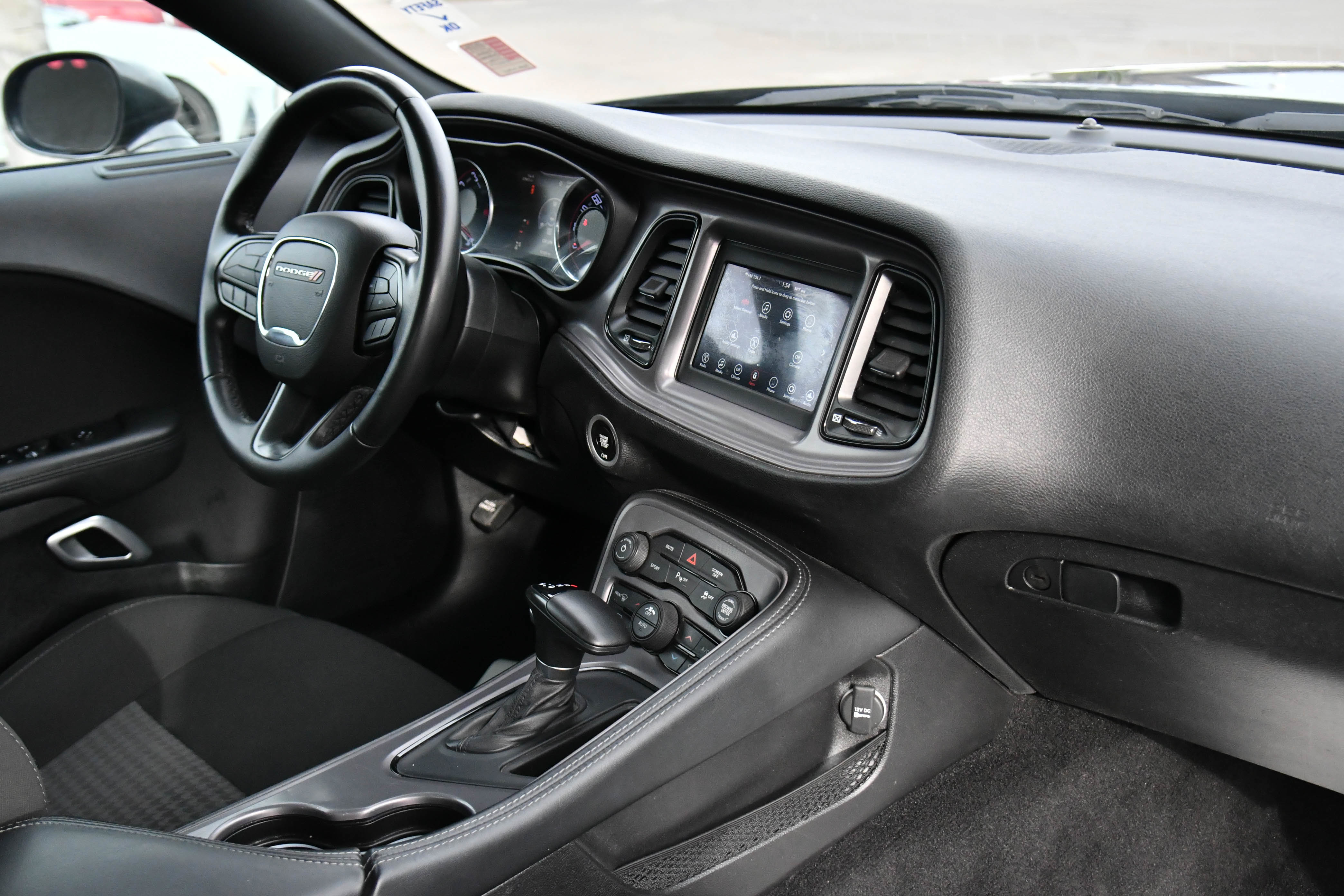 Used 2023 Dodge Challenger GT image 33