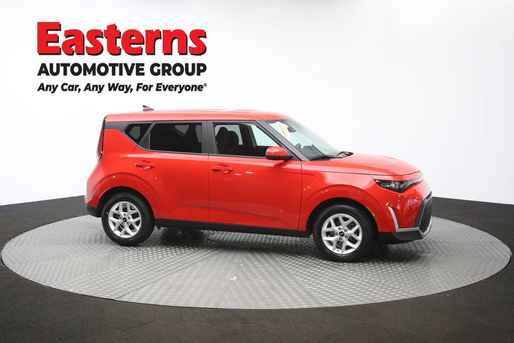 Used 2025 Kia Soul LX w/ LX Technology Package image 46