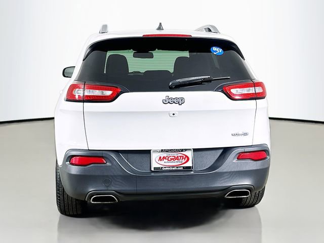 Used 2017 Jeep Cherokee Latitude w/ Cold Weather Group image 16