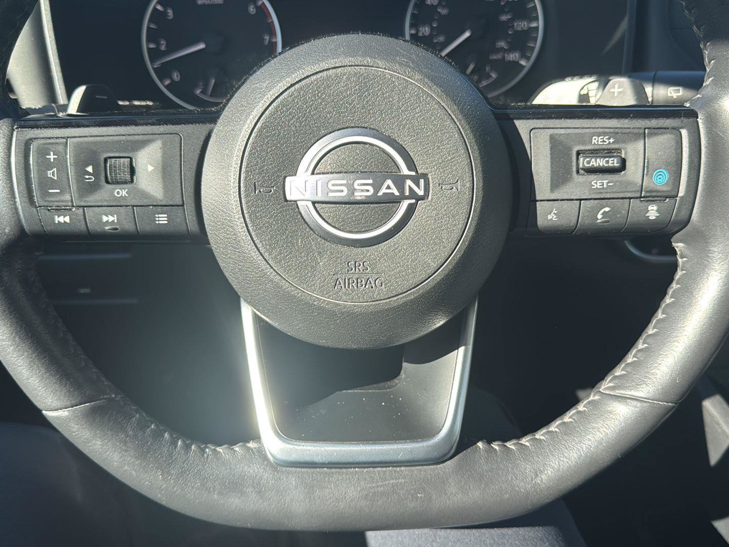 Used 2023 Nissan Rogue SV w/ SV Premium Package AWD/4WD image 12