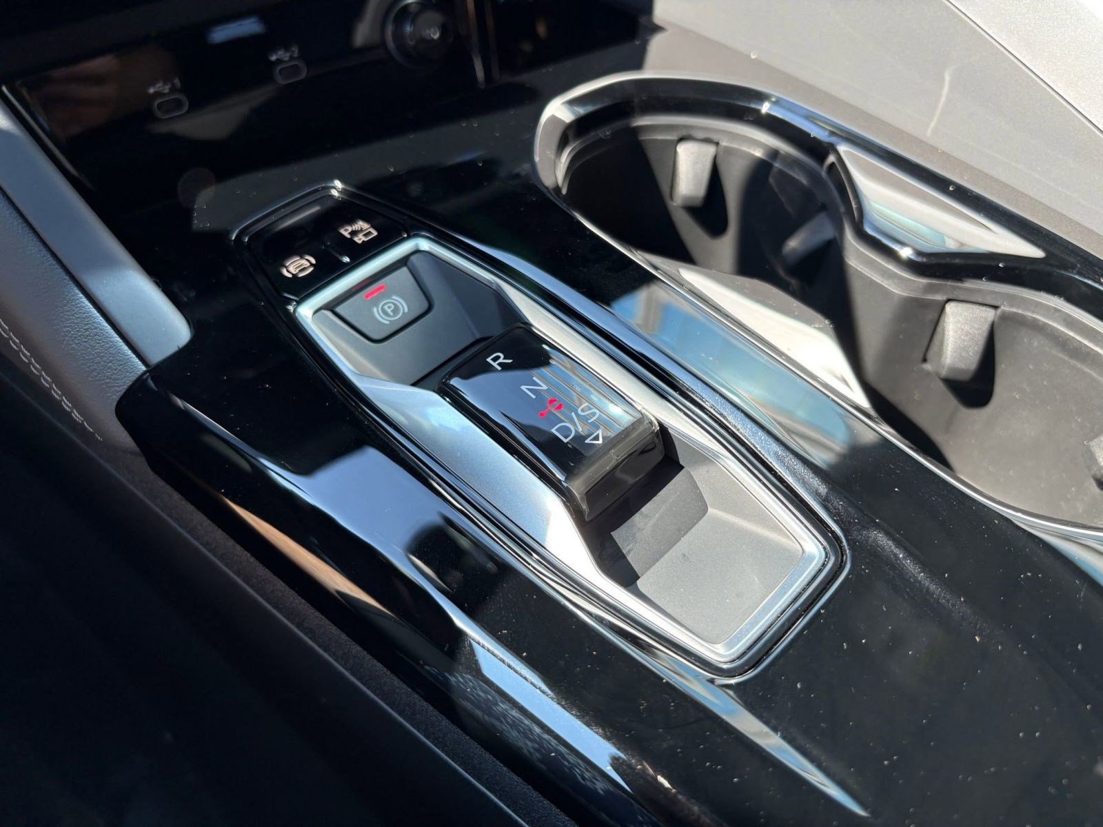 New 2025 Audi Q5 Prestige image 24