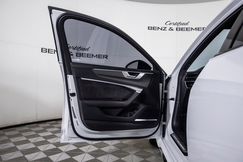 Used 2021 Audi RS 6 image 15