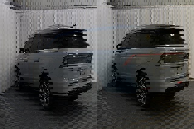 New 2026 Lincoln Navigator L Reserve image 47