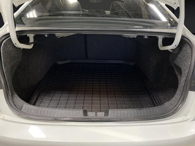 Used 2022 Volkswagen Jetta GLI Autobahn image 15