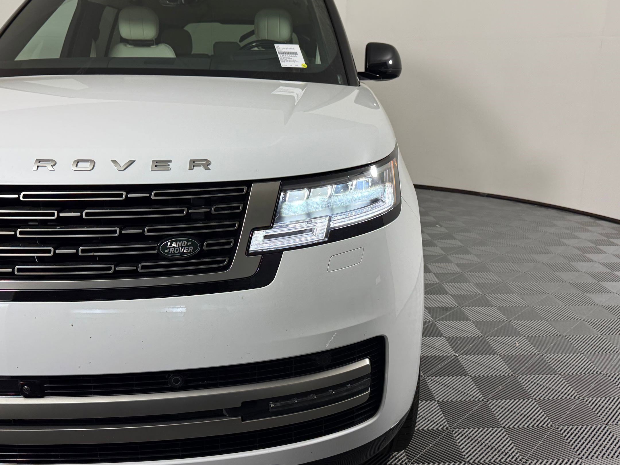 New 2026 Land Rover Range Rover SE AWD/4WD image 19