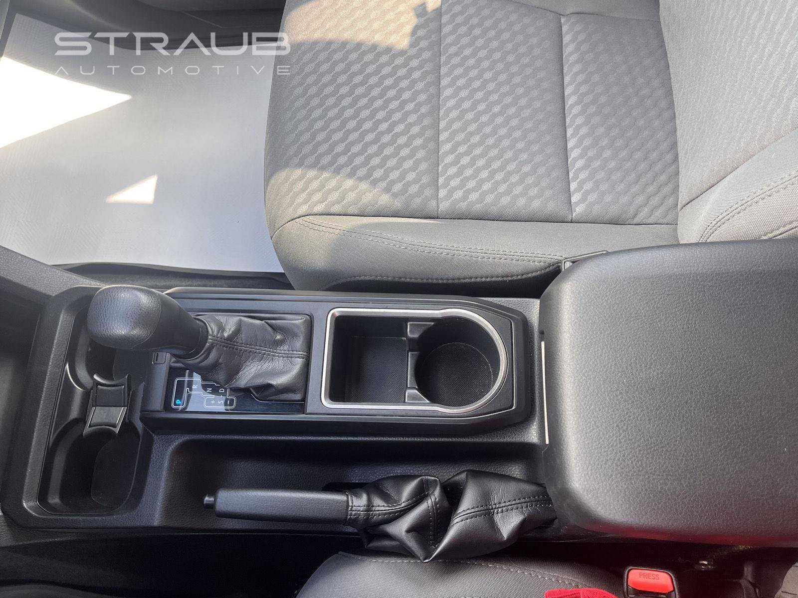 Used 2022 Toyota Tacoma SR AWD/4WD image 27