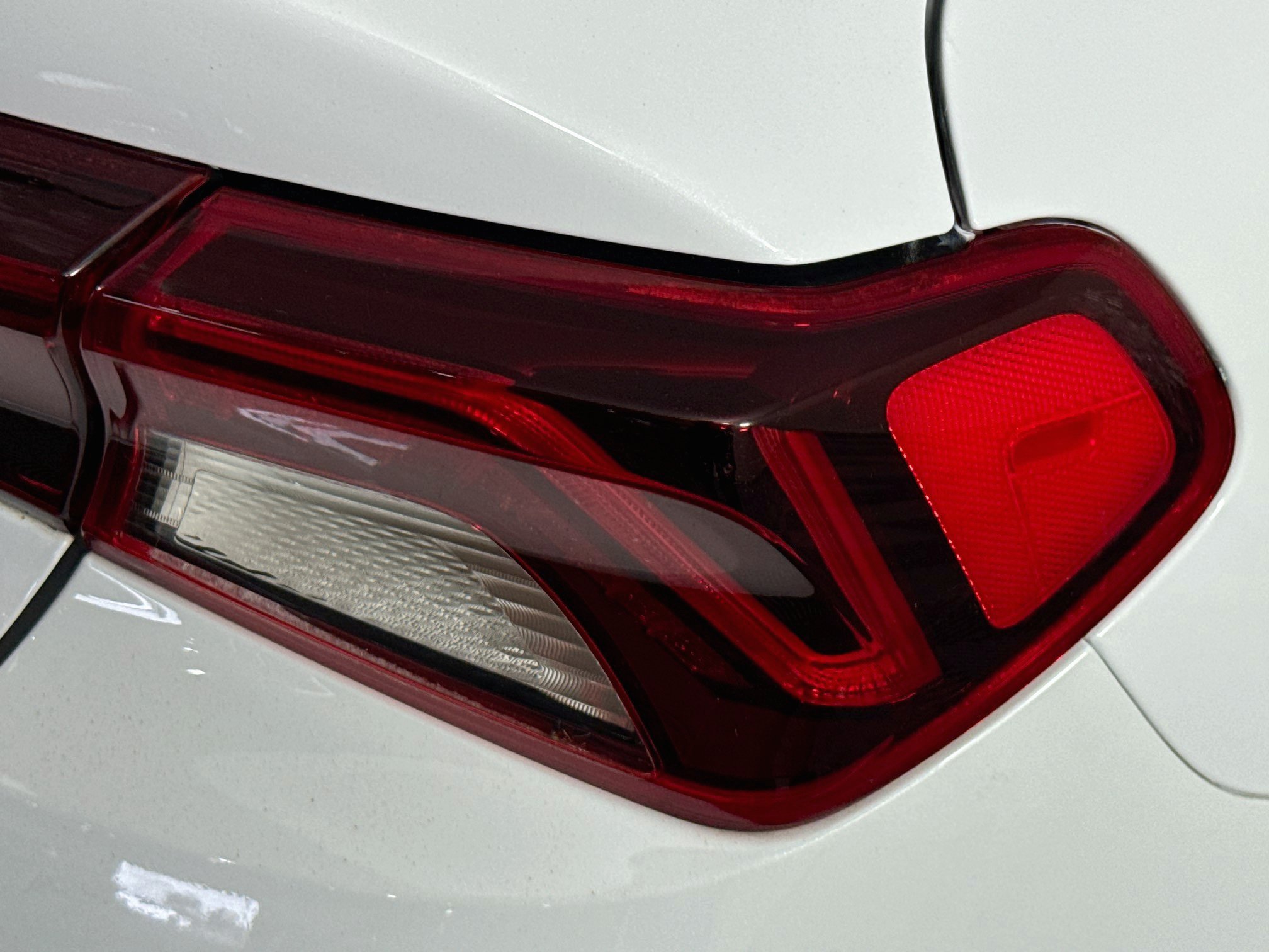 Used 2023 Kia K5 GT-Line w/ GT-Line Premium Package FWD image 32