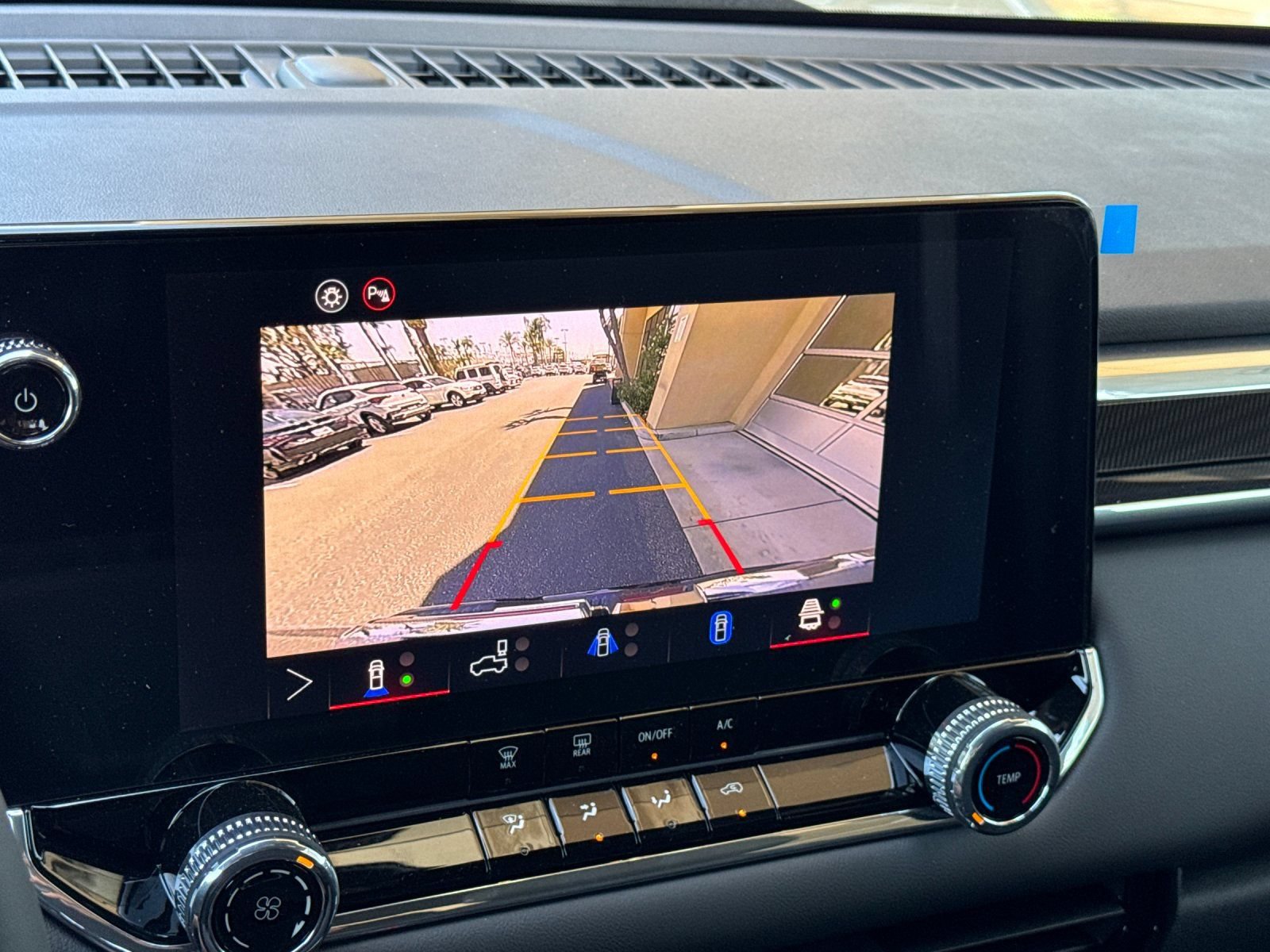 New 2026 GMC Canyon Elevation w/ Technology Package RWD image 18