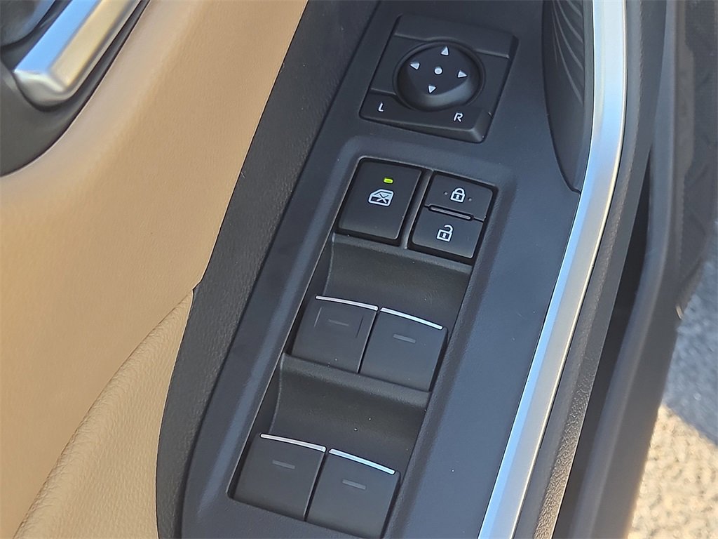 New 2025 Toyota RAV4 XLE image 17